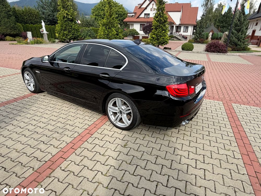BMW Seria 5 530d xDrive - 4