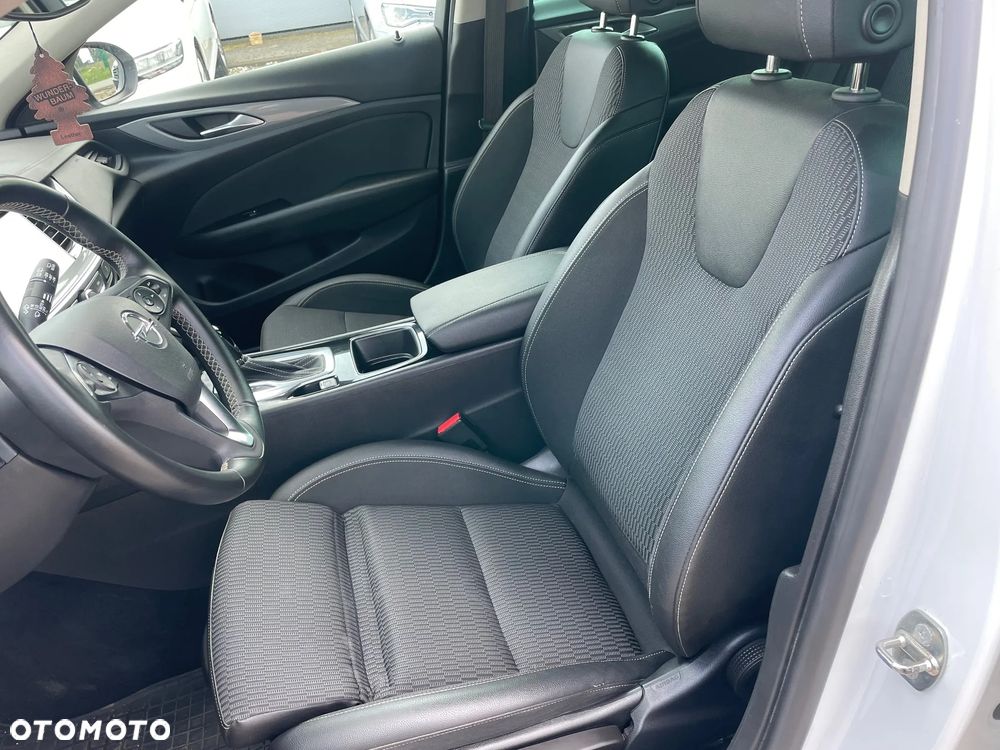 Opel Insignia 1.6 CDTI Edition - 13