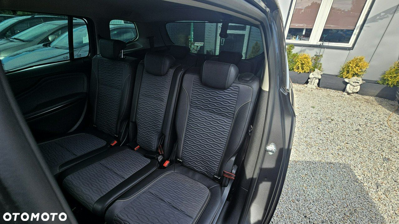 Opel Zafira - 27