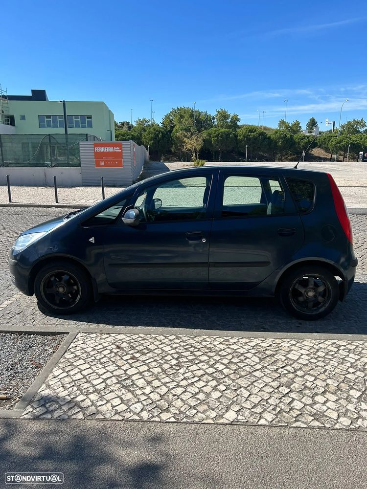 Mitsubishi Colt - 2