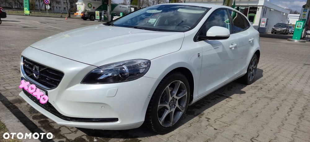 Volvo V40 T3 Ocean Race - 1