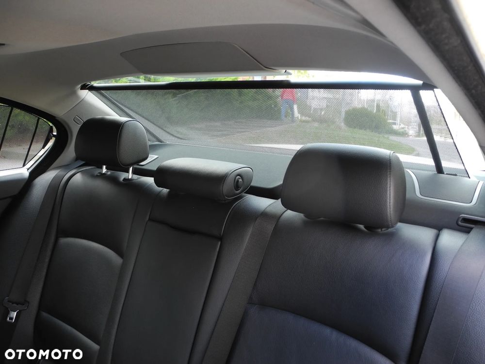 BMW Seria 5 535d xDrive Sport-Aut - 20