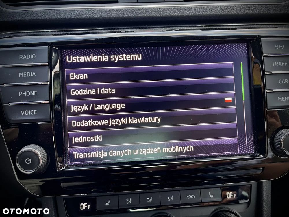 Skoda Superb 2.0 TDI Style DSG - 26