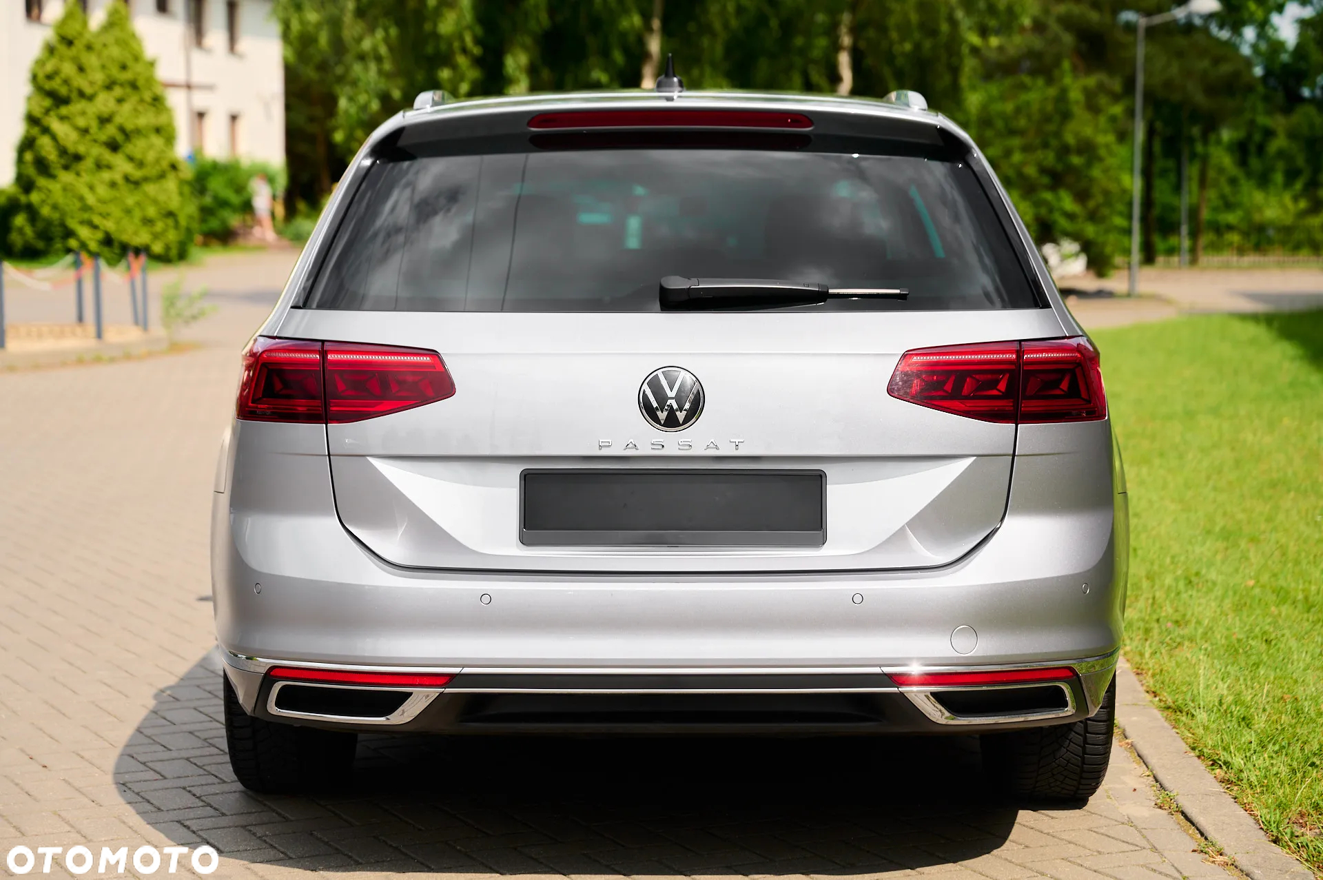 Volkswagen Passat 2.0 TDI EVO Elegance DSG - 12