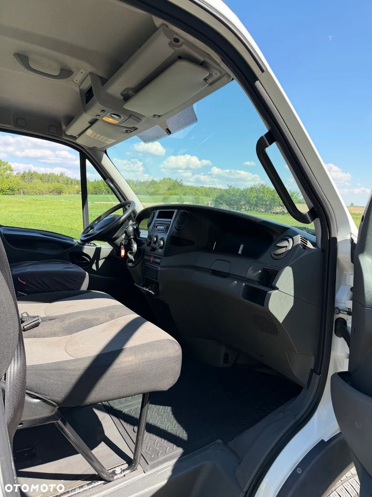 Iveco 50C17 - 12