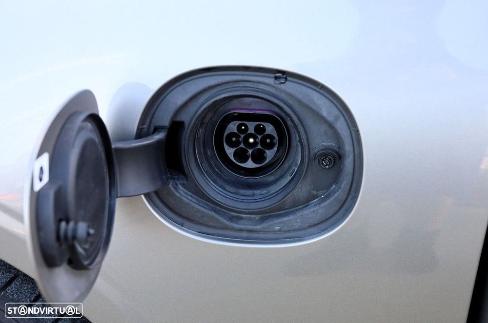 Volvo V90 2.0 T6 PHEV Inscription Expression AWD - 4