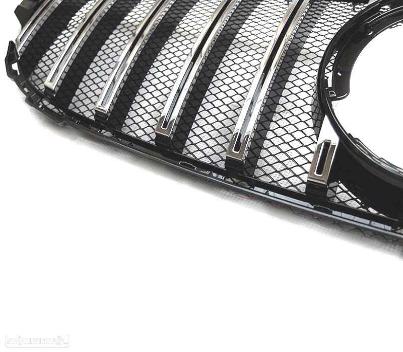 GRELHA MERCEDES W205 18- LOOK AMG GTR PRETO CROMO - 2