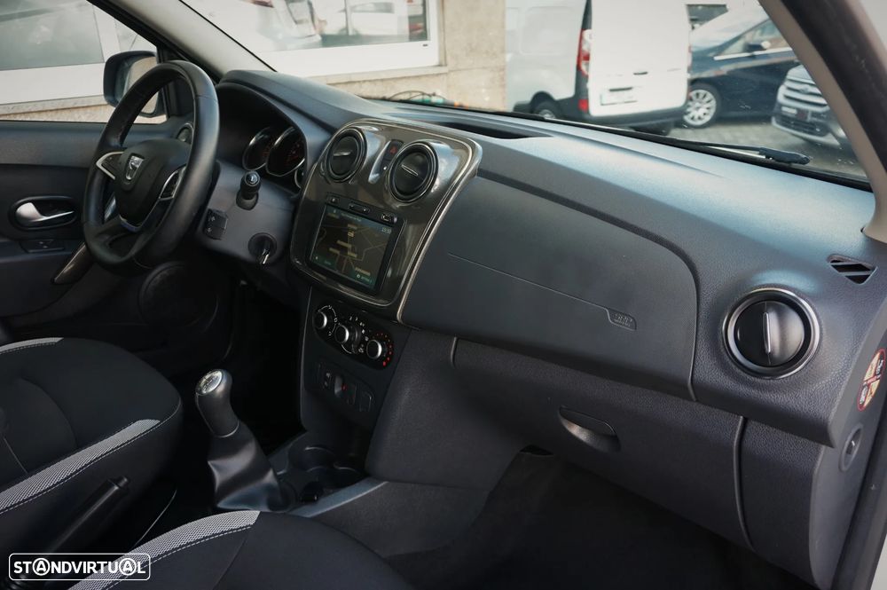 Dacia Logan MCV TCe 90 S&S Prestige - 20