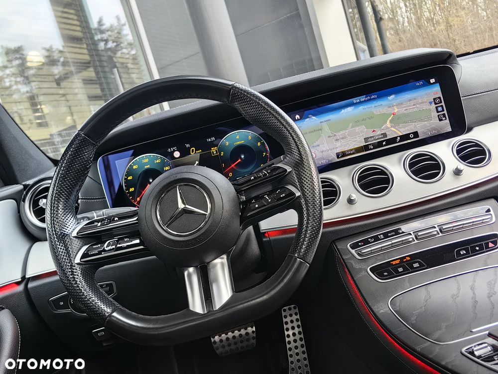 Mercedes-Benz Klasa E 450 4-Matic AMG - 14