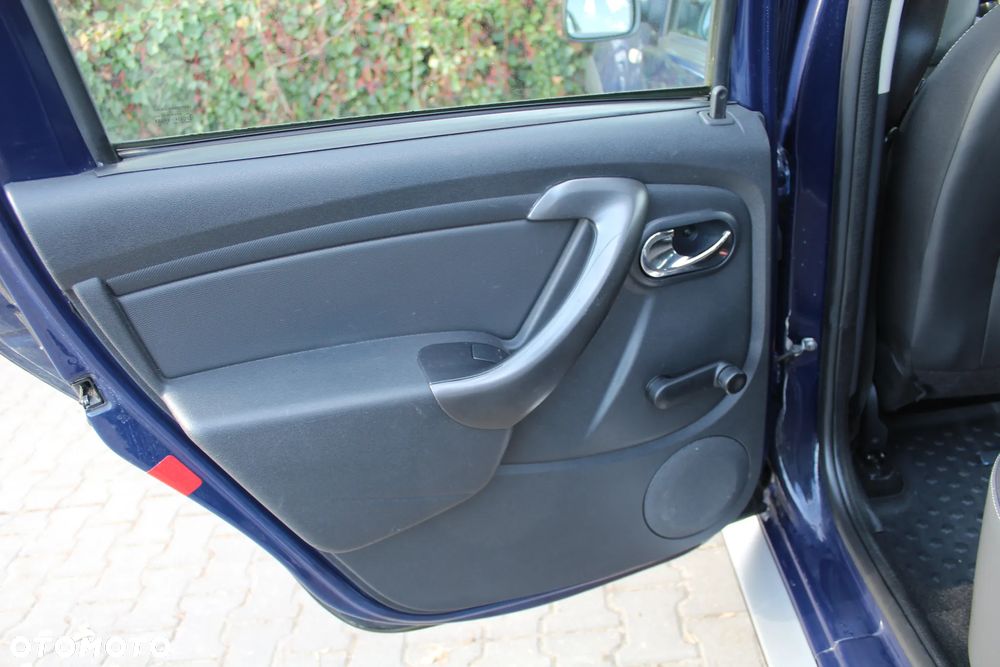 Dacia Duster 1.5 dCi Laureate 4x4 - 17