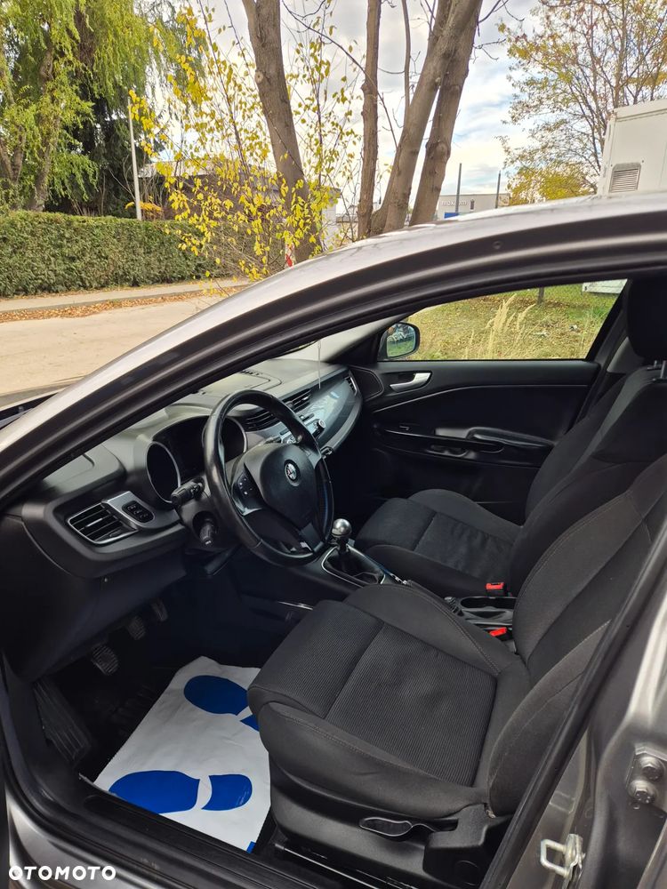 Alfa Romeo Giulietta 1.4 TB Distinctive - 5