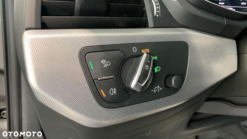 Audi A4 Allroad - 22