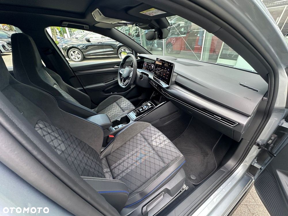 Volkswagen Golf Variant 2.0 TDI R-Line Plus DSG - 13
