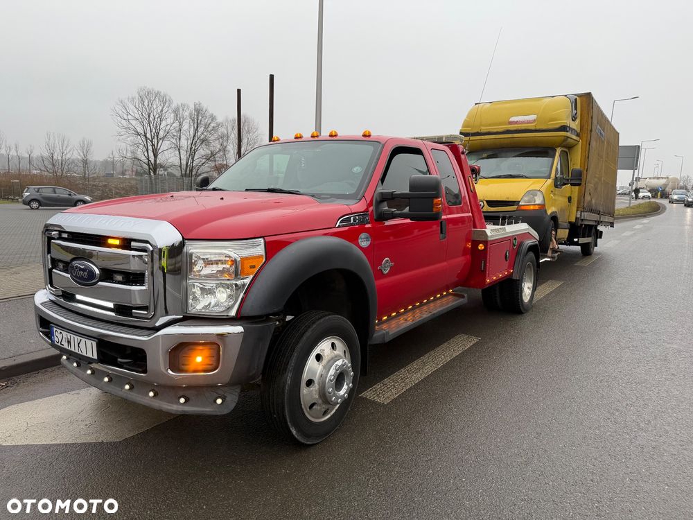 Ford F550 - 32