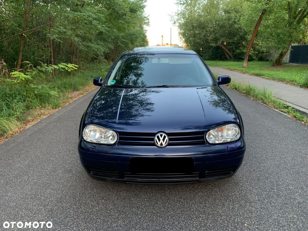 Volkswagen Golf - 3