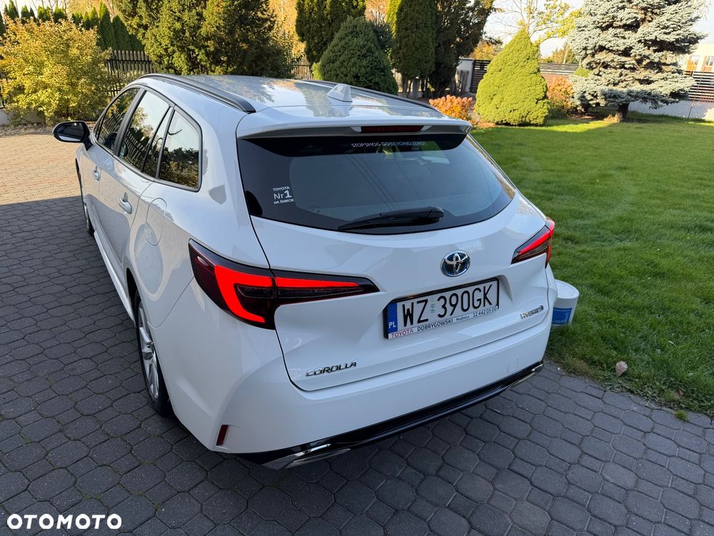 Toyota Corolla 1.8 Hybrid Comfort - 31