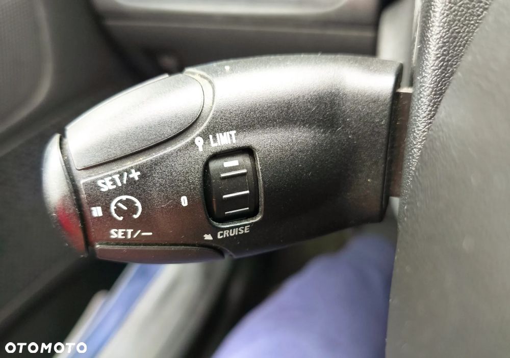 Peugeot 208 82 PureTech Style - 15