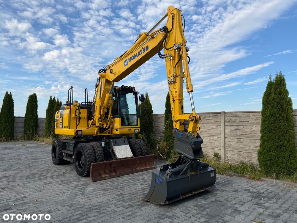 Komatsu /  PW 148-8 / - 4
