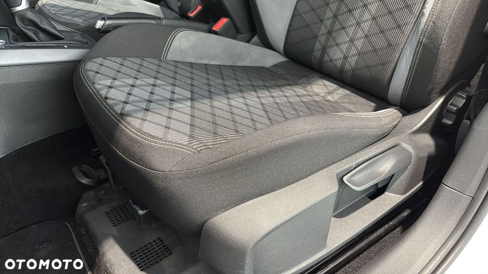 Volkswagen Taigo 1.5 TSI ACT R-Line DSG - 13