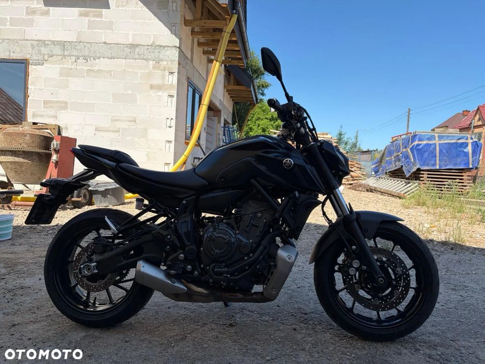 Yamaha MT - 1