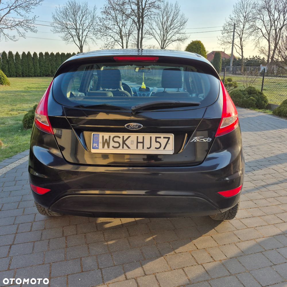 Ford Fiesta 1.25 Ambiente - 3