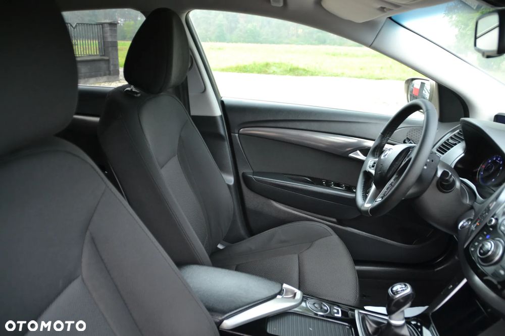 Hyundai i40 i40cw 1.6 Fifa World Cup Edition - 27