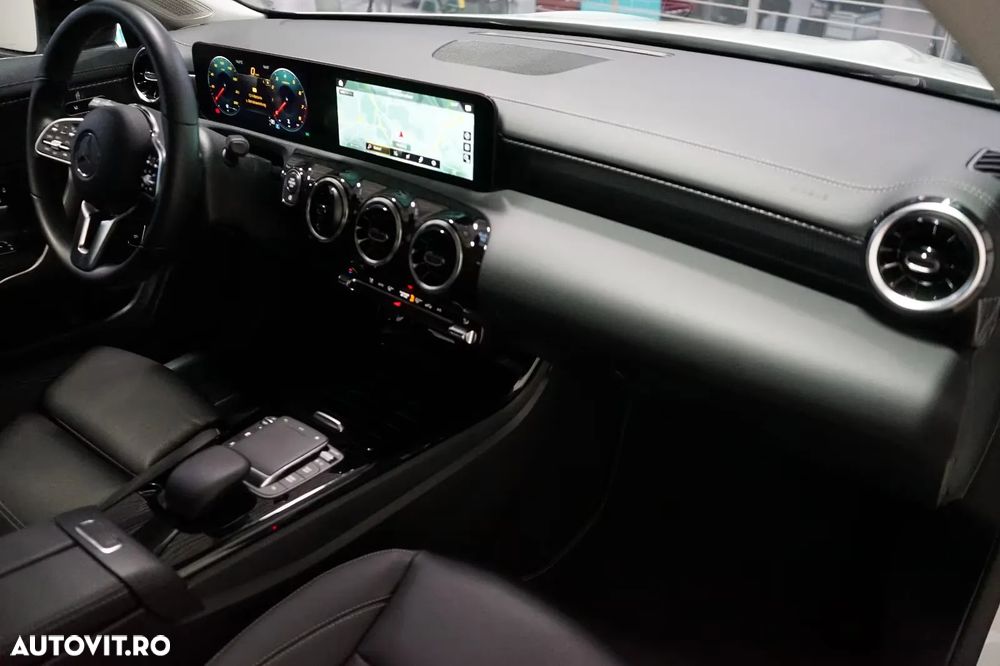 Mercedes-Benz CLA - 8