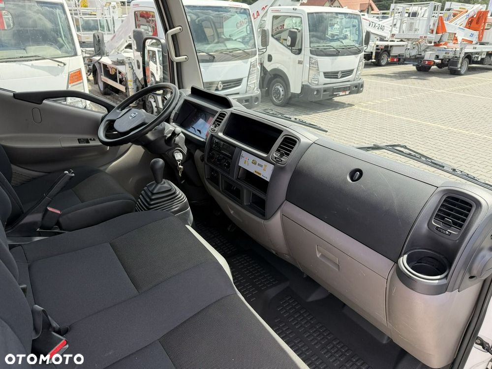 Nissan Cabstar - 29