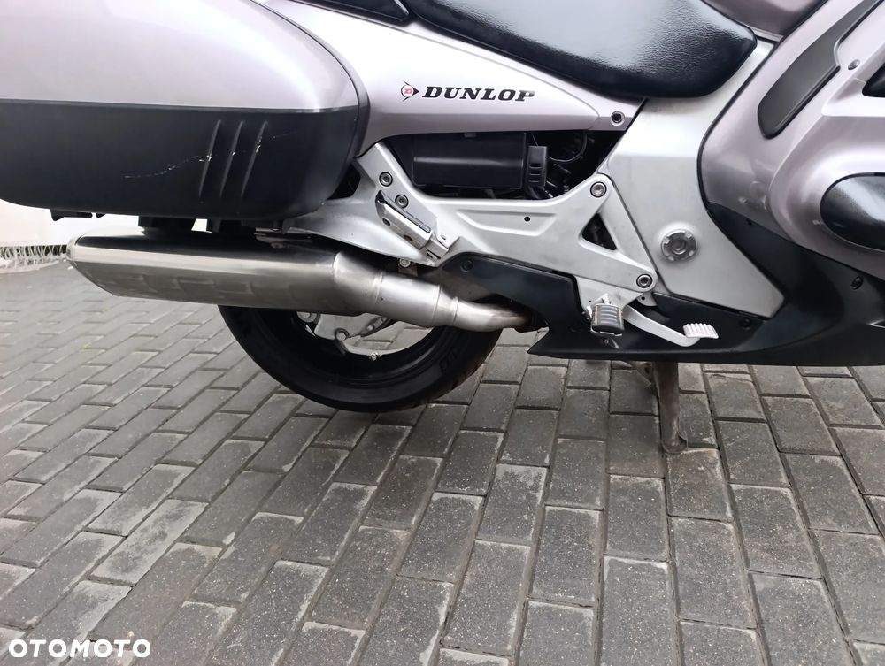Honda ST - 27