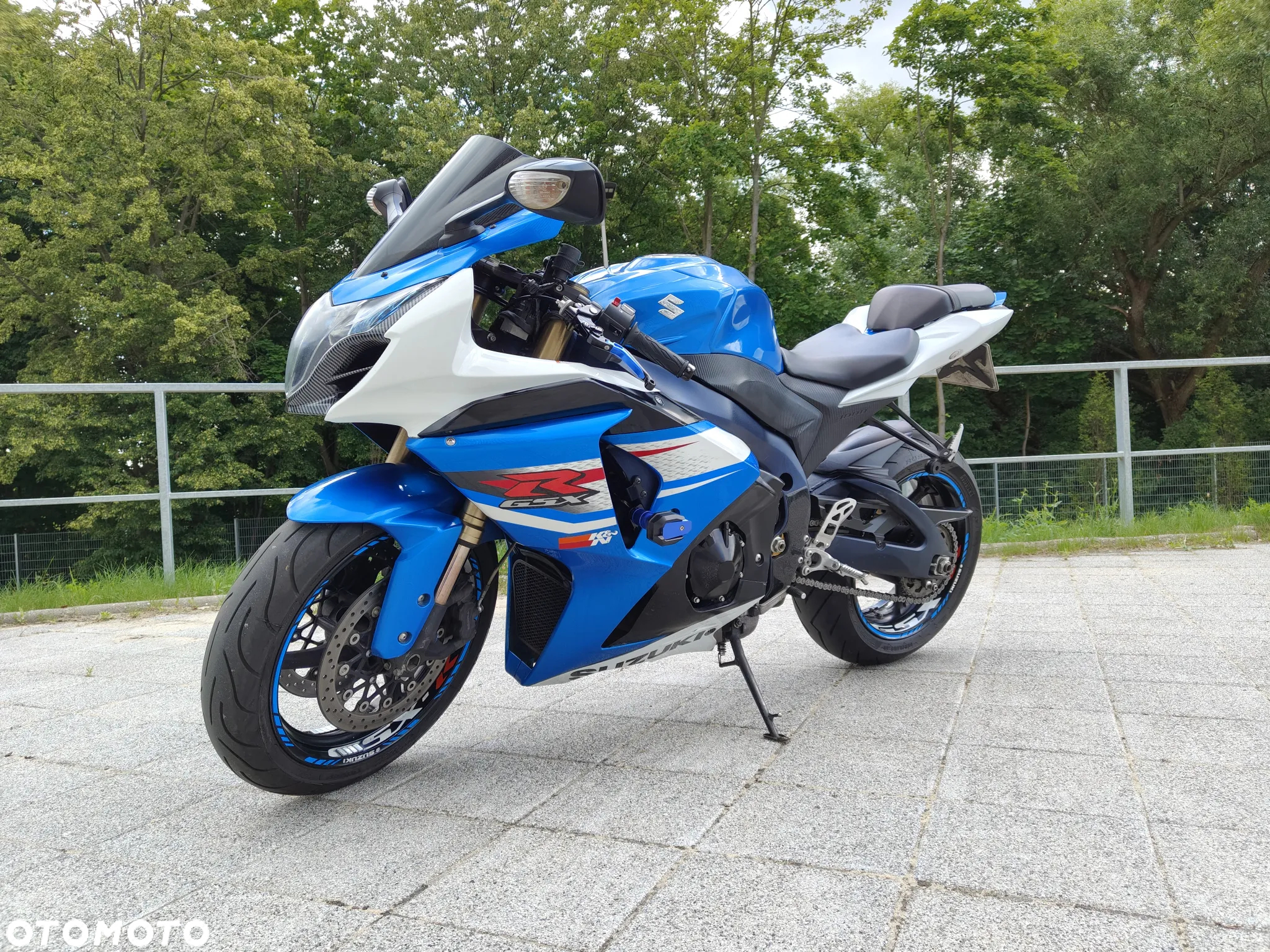 Suzuki GSX-R - 6
