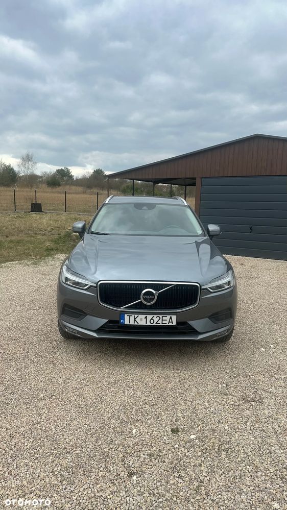 Volvo XC 60 D4 AWD Momentum - 3