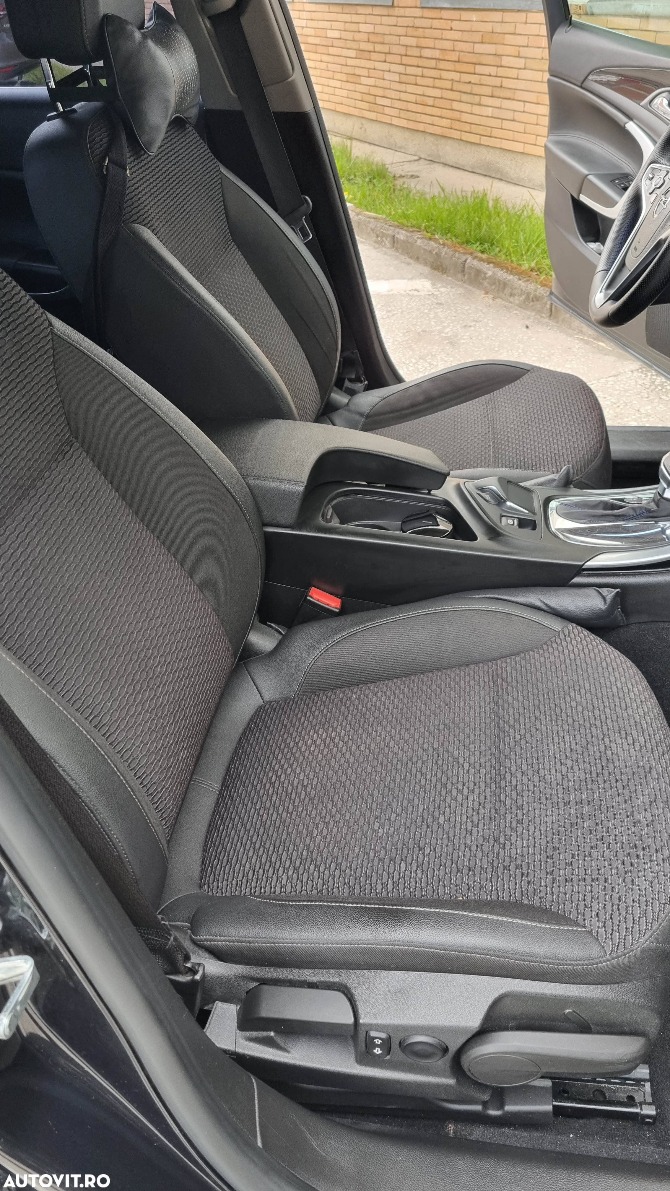 Opel Insignia 2.0 CDTI ECOTEC 4X4 Sport Aut. - 23