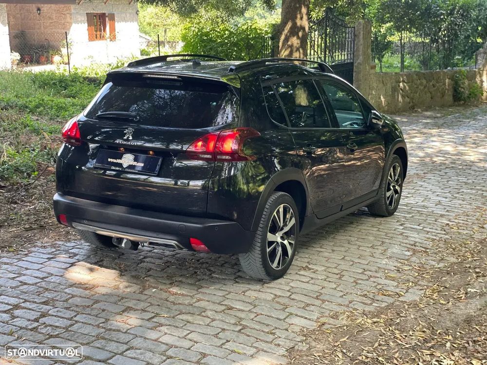 Peugeot 2008 1.2 PureTech GT Line - 8