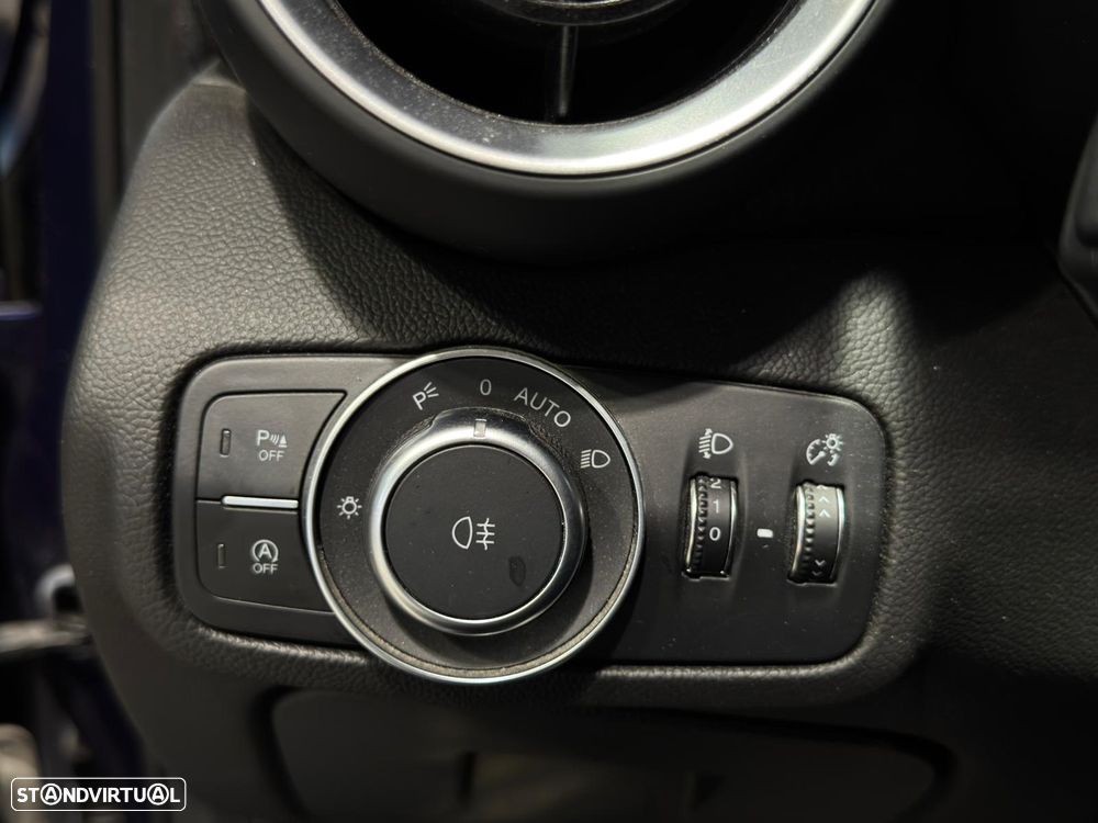 Alfa Romeo Giulia 2.2 D Sprint AT8 - 9