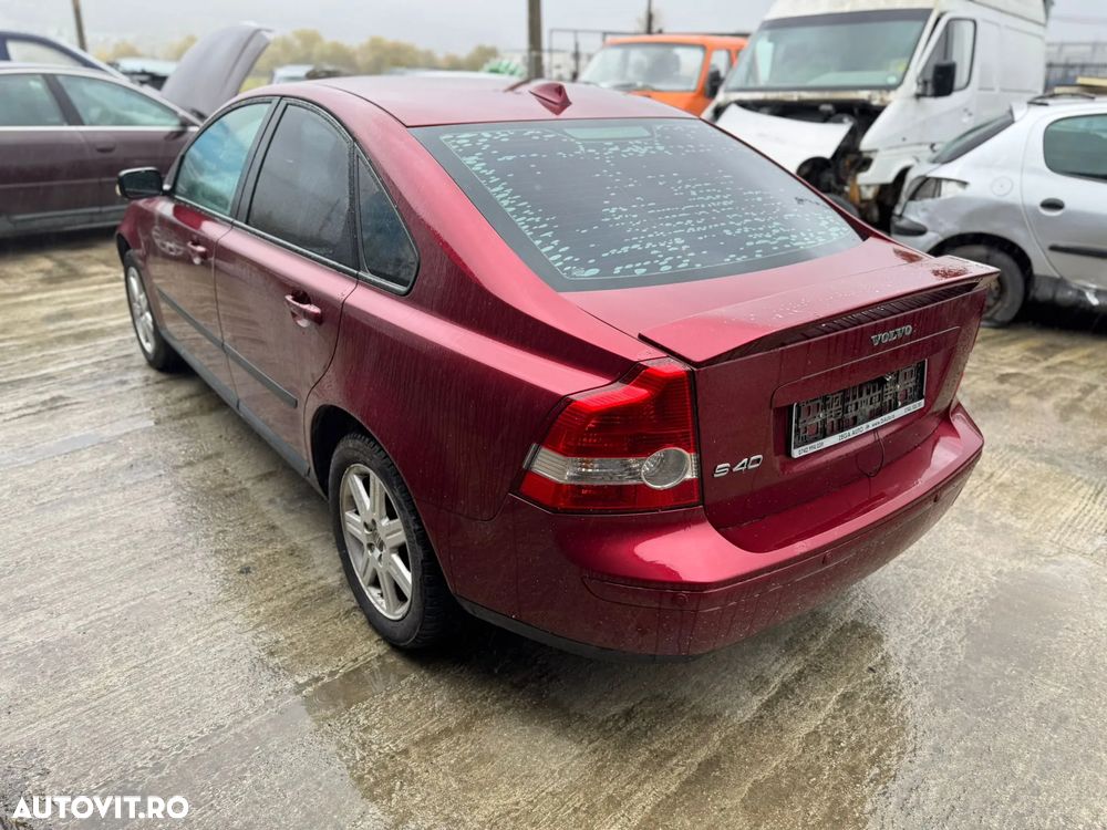 Dezmembrez Volvo S40 2005 BERLINA 1.6i, COD MOTOR :B4164S3 - 4
