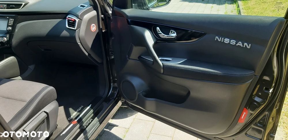 Nissan Qashqai 1.2 DIG-T N-Tec EU6 - 19