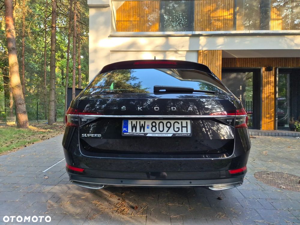 Skoda Superb 2.0 TSI L&K DSG - 7