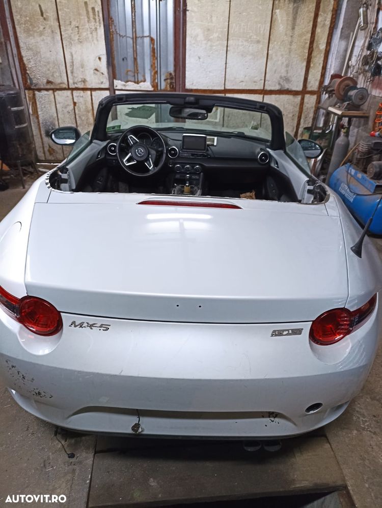Mazda MX-5 SKYACTIV-G 184 Sports-Line - 39