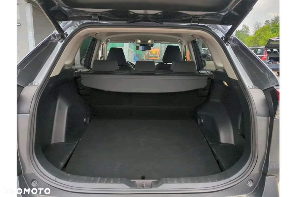 Toyota RAV4 - 9