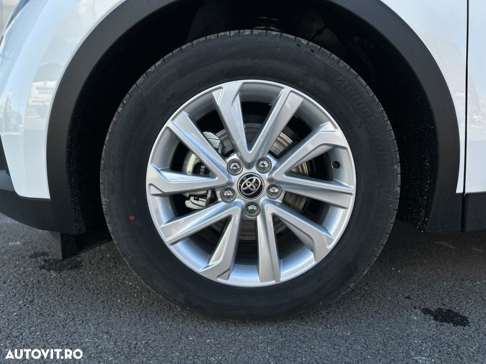 Toyota C-HR - 21