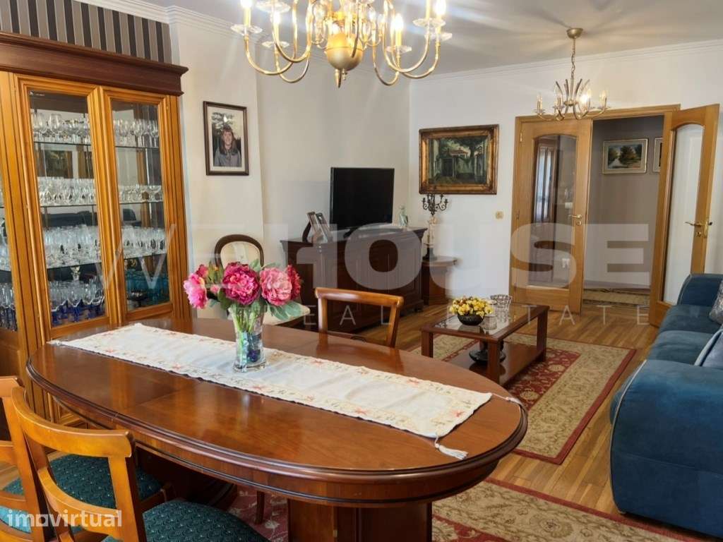 Apartamento T3 com Suíte, Aquecimento Central, Ar Condicionado elev... - Grande imagem: 3/23