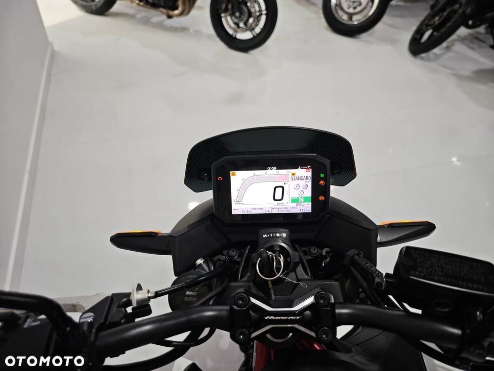 Honda Hornet - 5
