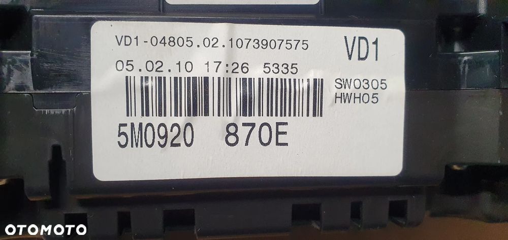 Licznik zegary oryginał VW Golf VI 6 Plus 1.6 TDI 5M0920870E - 7