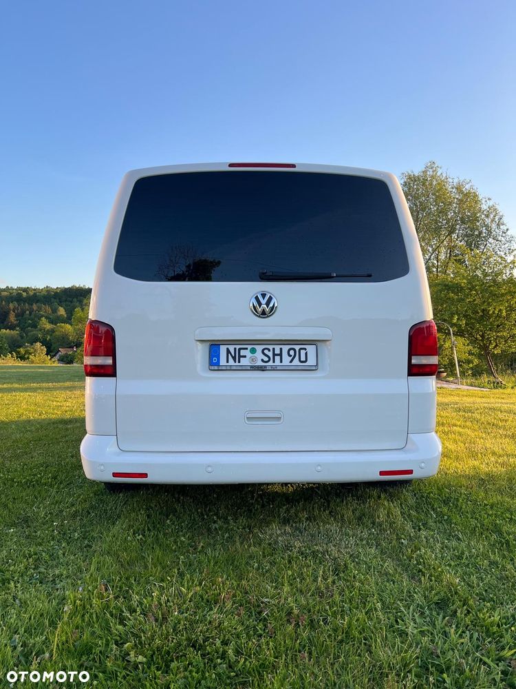 Volkswagen Multivan - 8