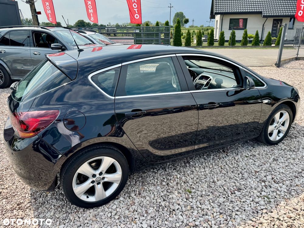 Opel Astra - 25