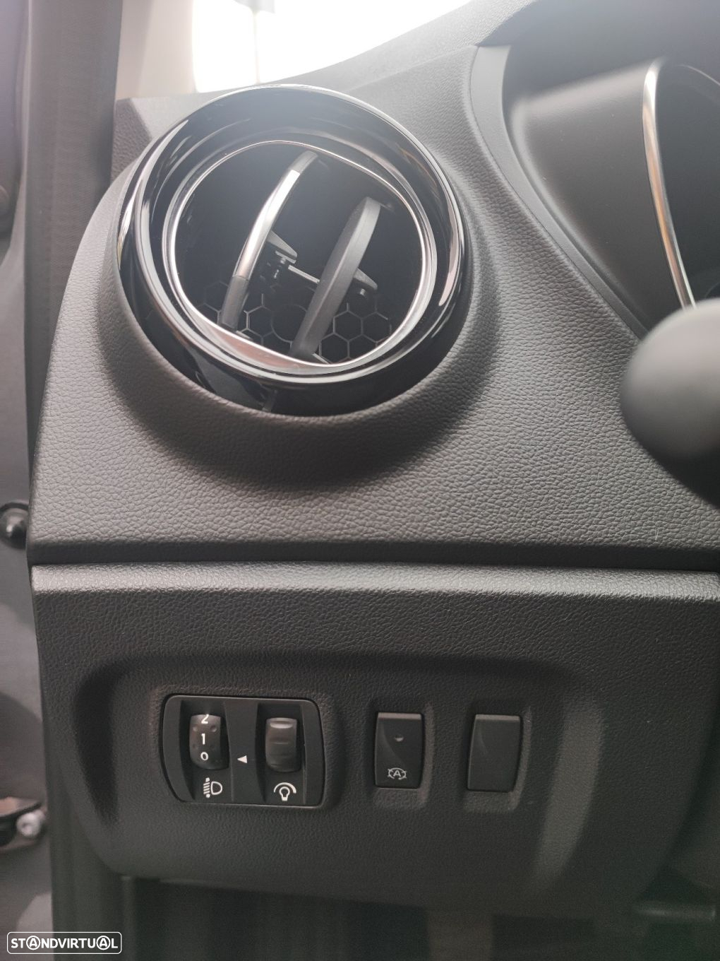 Renault Captur 0.9 TCE Exclusive - 9