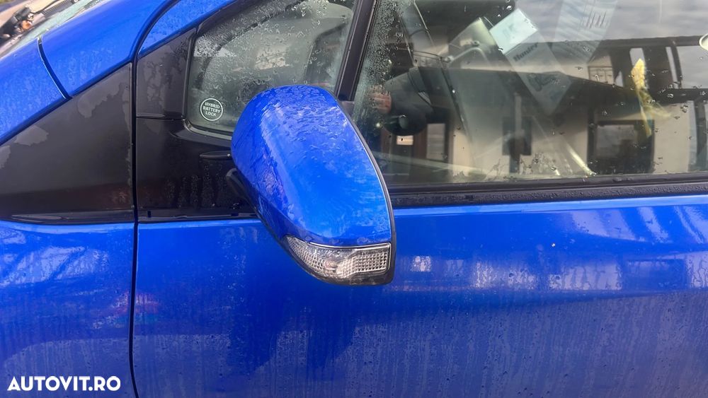 Geam stanga fata Toyota Yaris 2017
