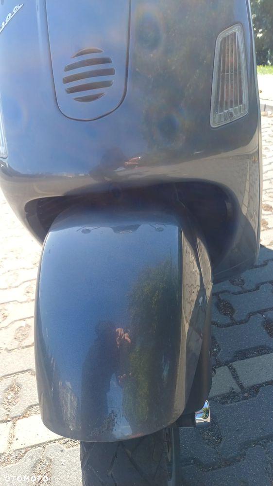 Vespa GT - 11