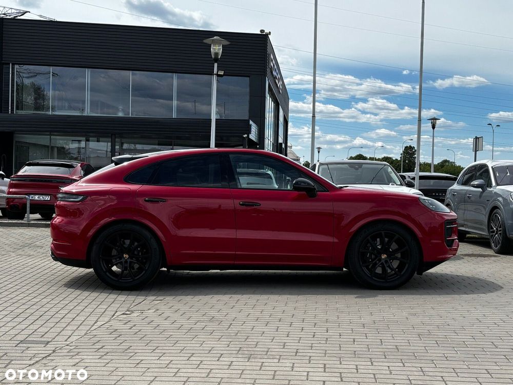 Porsche Cayenne - 2