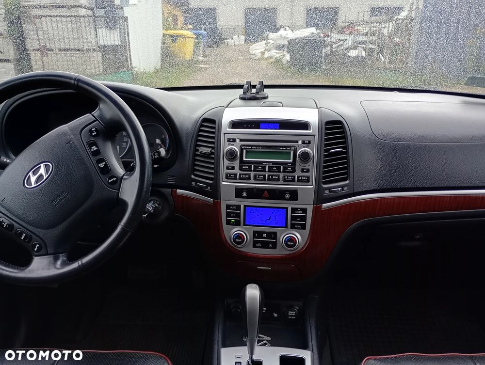 Hyundai Santa Fe - 8